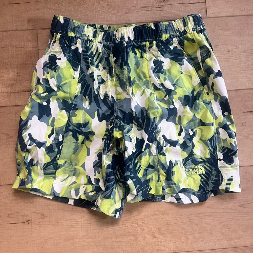Mens S The North Face Class V Pull On Nylon Climbing Hiking Shorts Green Print